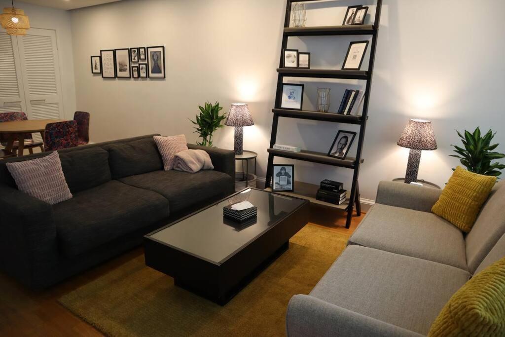3-Bedroom House With Cute Patio Explore Dc On Foot Washington Eksteriør bilde
